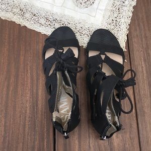 SAM AND LIBBY SANDALS